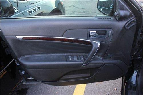 Lincoln MKZ 2010 photo 3