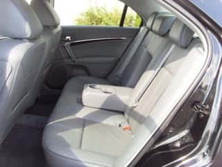 Lincoln MKZ 2010 photo 2