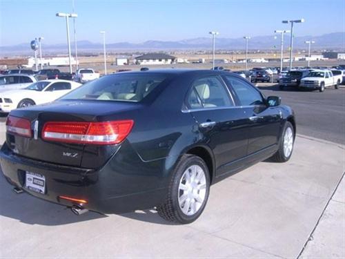 Lincoln MKZ 2010 photo 1