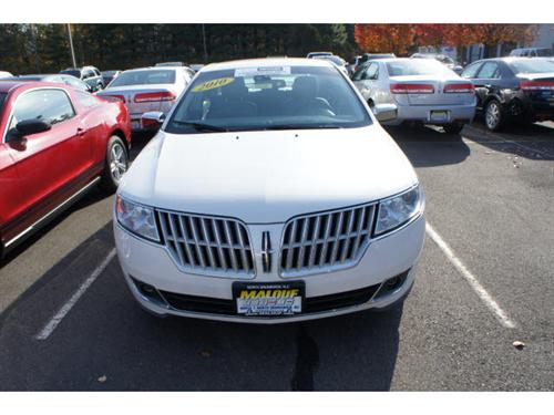 Lincoln MKZ 2010 photo 1