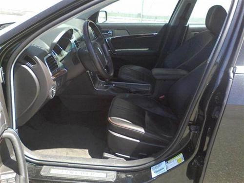 Lincoln MKZ 2010 photo 2