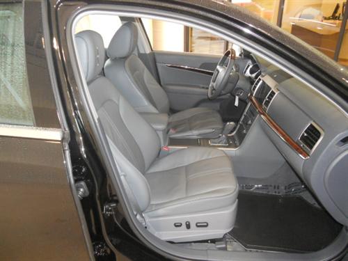 Lincoln MKZ 2010 photo 3