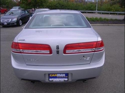 Lincoln MKZ 2010 photo 3