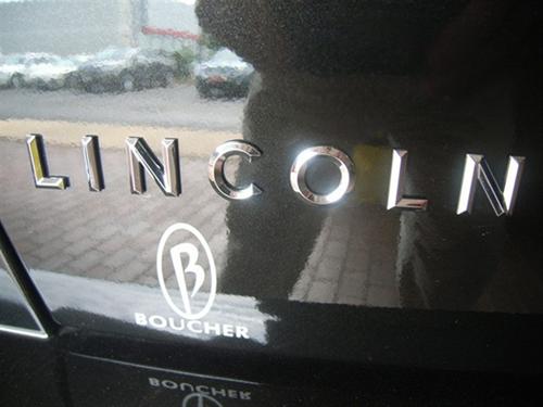 Lincoln MKZ 2011 photo 3