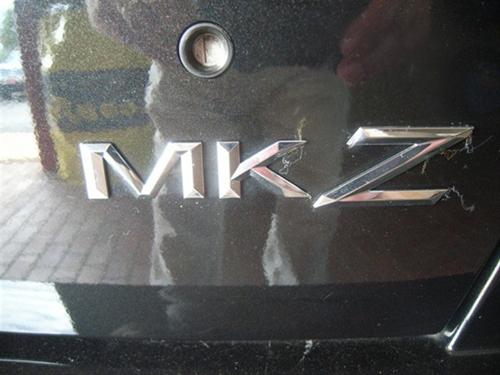 Lincoln MKZ 2011 photo 4
