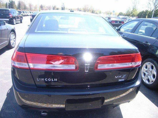 Lincoln MKZ 2011 photo 2