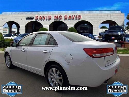 Lincoln MKZ 2011 photo 2