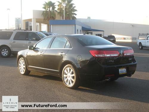 Lincoln MKZ 2011 photo 1