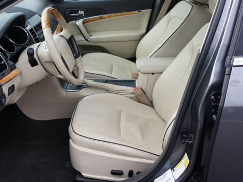 Lincoln MKZ 2011 photo 1