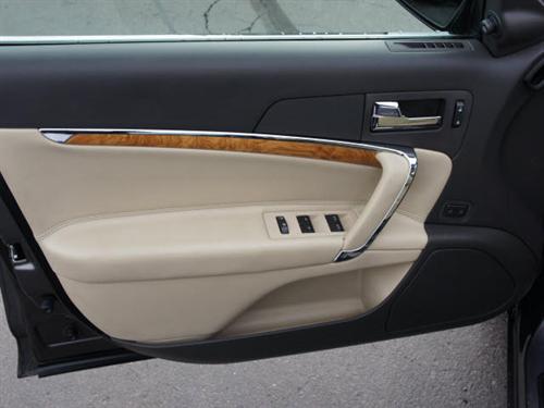 Lincoln MKZ 2011 photo 3