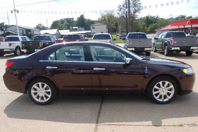 Lincoln MKZ 2011 photo 1