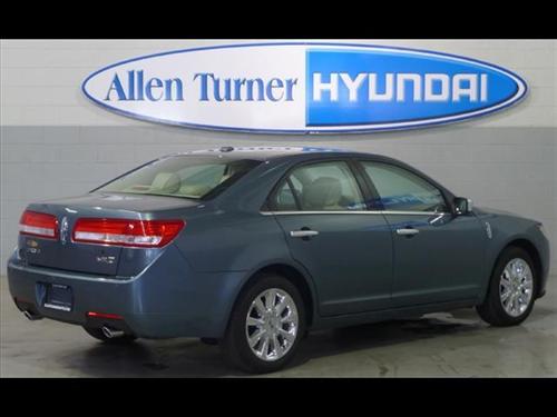 Lincoln MKZ 2011 photo 4