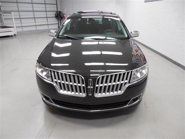 Lincoln MKZ 2011 photo 1