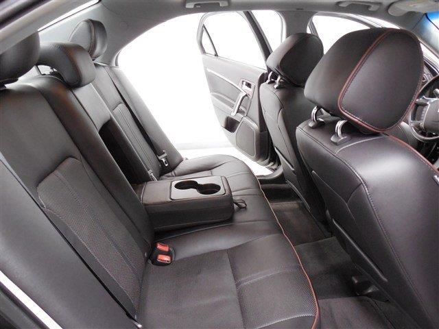 Lincoln MKZ 2011 photo 15