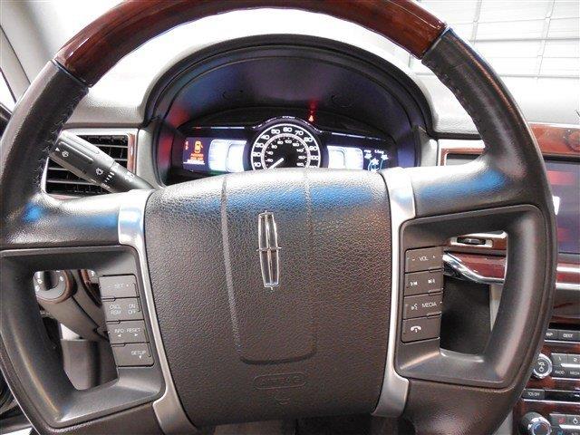 Lincoln MKZ 2011 photo 4