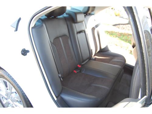 Lincoln MKZ 2011 photo 3