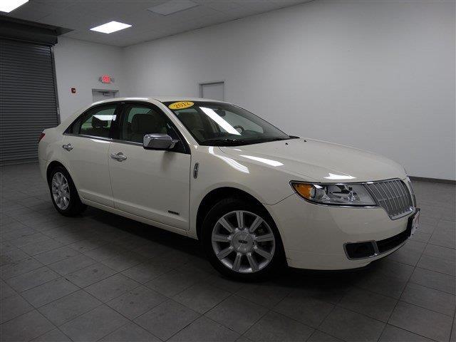 Lincoln MKZ 2012 photo 1