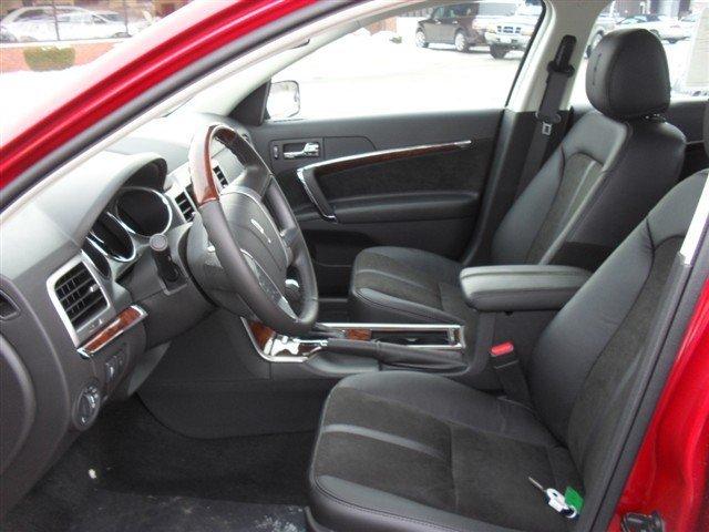 Lincoln MKZ 2WD V6 Sedan