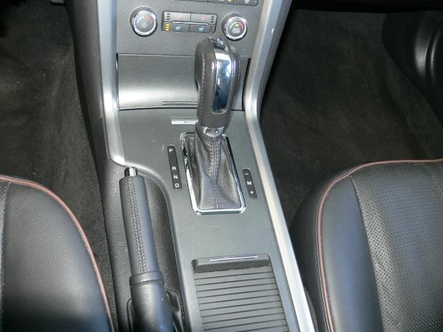 Lincoln MKZ 2012 photo 18