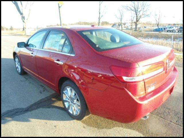 Lincoln MKZ 2012 photo 2