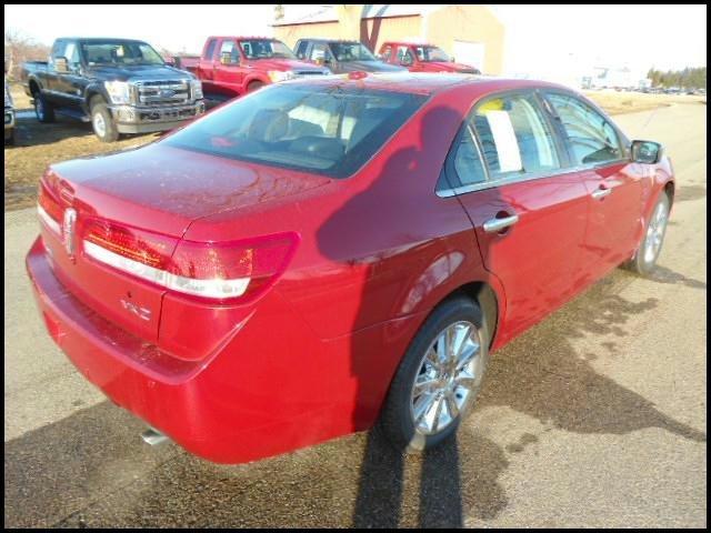 Lincoln MKZ 2012 photo 3