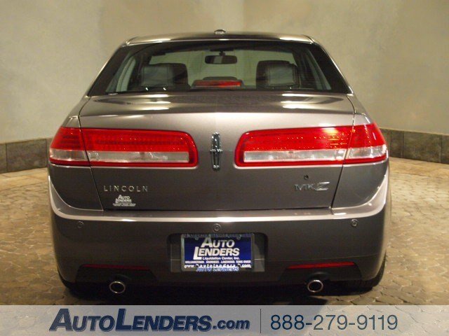 Lincoln MKZ 2012 photo 1