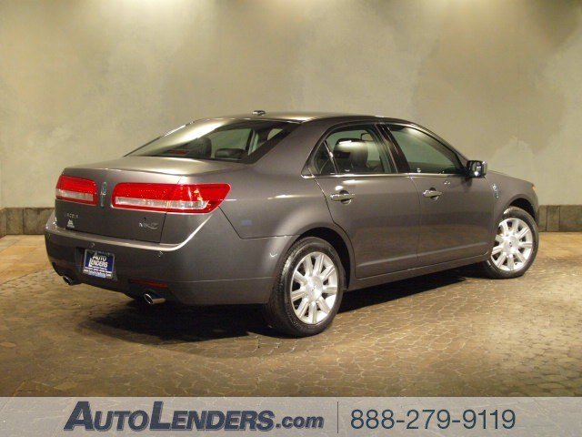 Lincoln MKZ 2012 photo 3