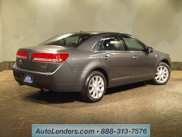 Lincoln MKZ 2012 photo 1