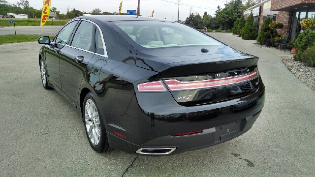 Lincoln MKZ 2013 photo 4
