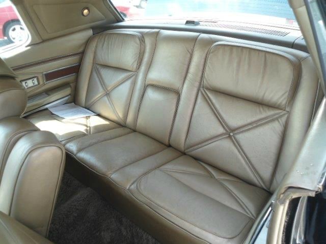 Lincoln Mark III 1970 photo 2