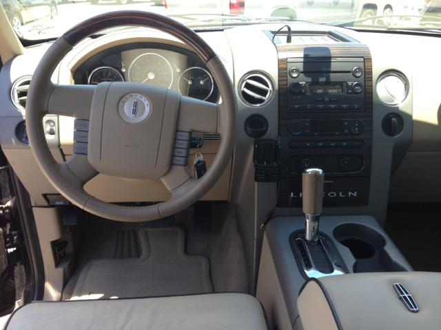 Lincoln Mark LT 2007 photo 5