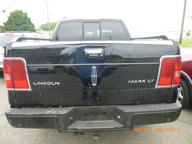 Lincoln Mark LT 2007 photo 1