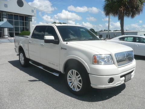 Lincoln Mark LT 2008 photo 3