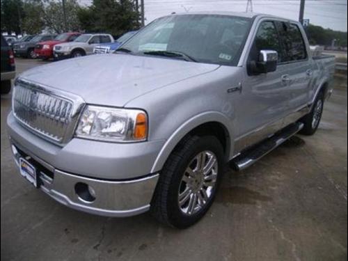 Lincoln Mark LT 2008 photo 2
