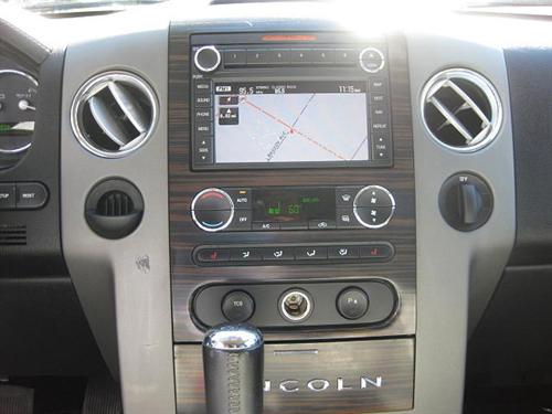 Lincoln Mark LT 2008 photo 1