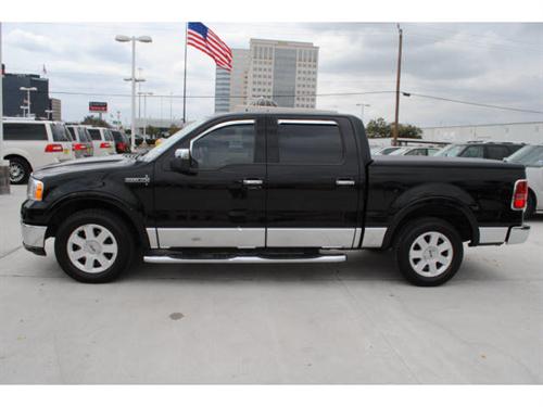 Lincoln Mark LT 2008 photo 2