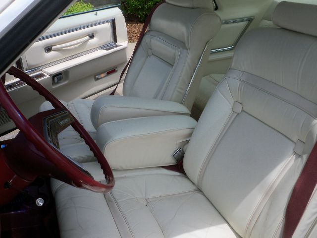 Lincoln Mark V 1979 photo 13