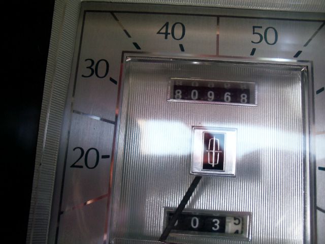 Lincoln Mark V 1979 photo 20