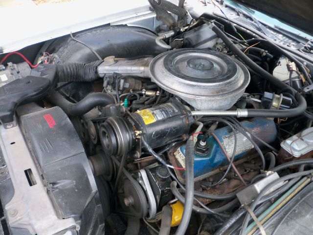 Lincoln Mark V 1979 photo 31