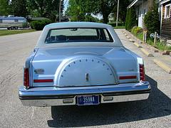 Lincoln Mark VI 1983 photo 2