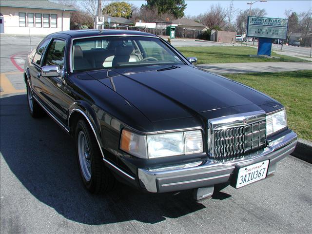 Lincoln Mark VII 1989 photo 1