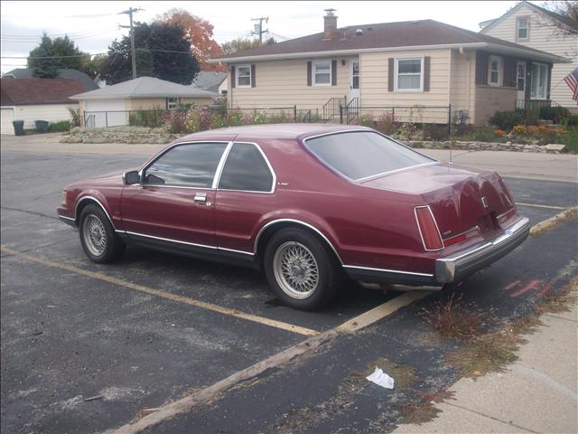 Lincoln Mark VII 1991 photo 4