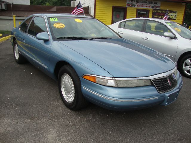 Lincoln Mark VIII 1993 photo 2
