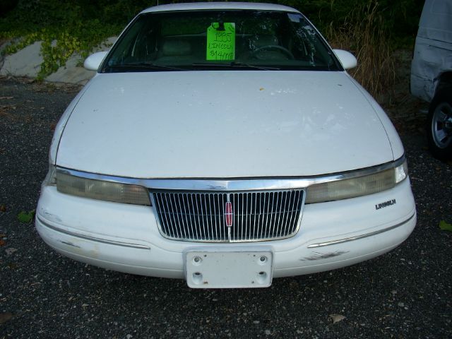 Lincoln Mark VIII 1995 photo 4