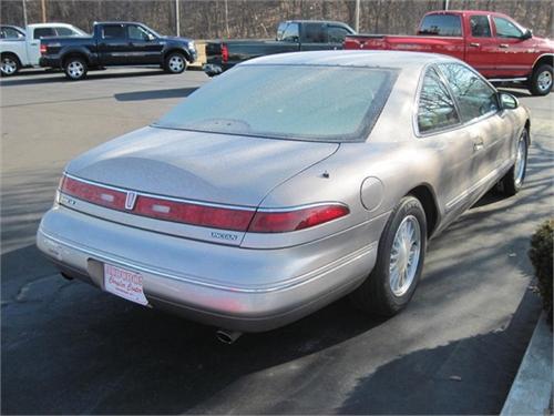 Lincoln Mark VIII 1995 photo 1