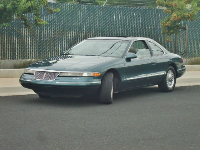 Lincoln Mark VIII 1995 photo 0