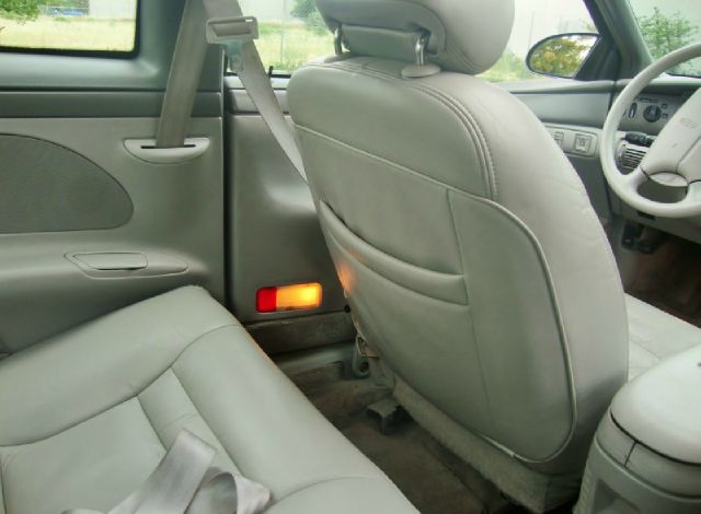 Lincoln Mark VIII 1995 photo 3