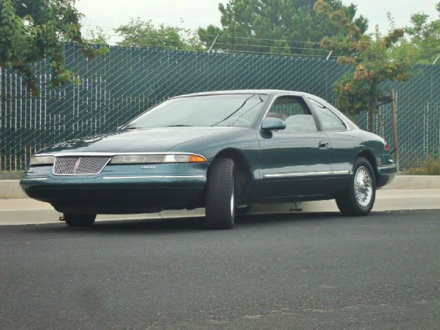 Lincoln Mark VIII 1995 photo 44