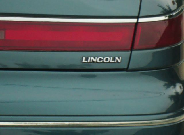 Lincoln Mark VIII 1995 photo 5