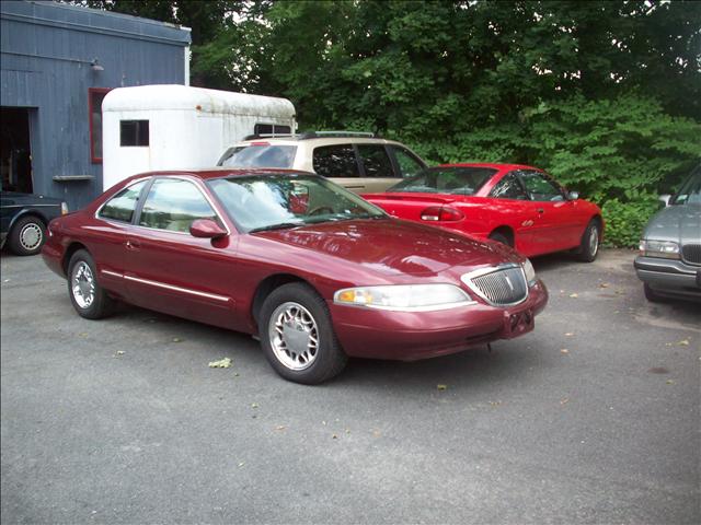Lincoln Mark VIII 1997 photo 1